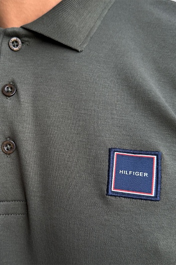 Классическое мужское поло Tommy Hilfiger зелёного цвета   