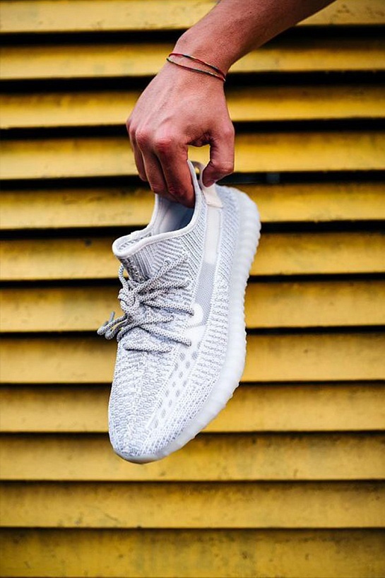 Кроссовки Adidas Yeezy Boost 350 V2 “Static” Premium