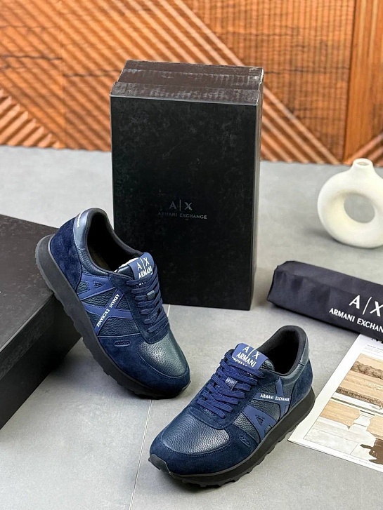 Кроссовки синего цвета Armani Exchange