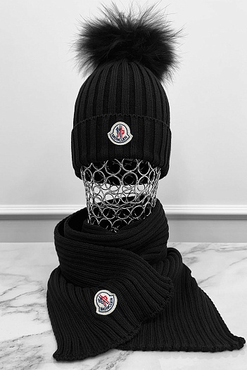 Комплект из шапки и шарфа чёрного цвета Moncler logo-patch   