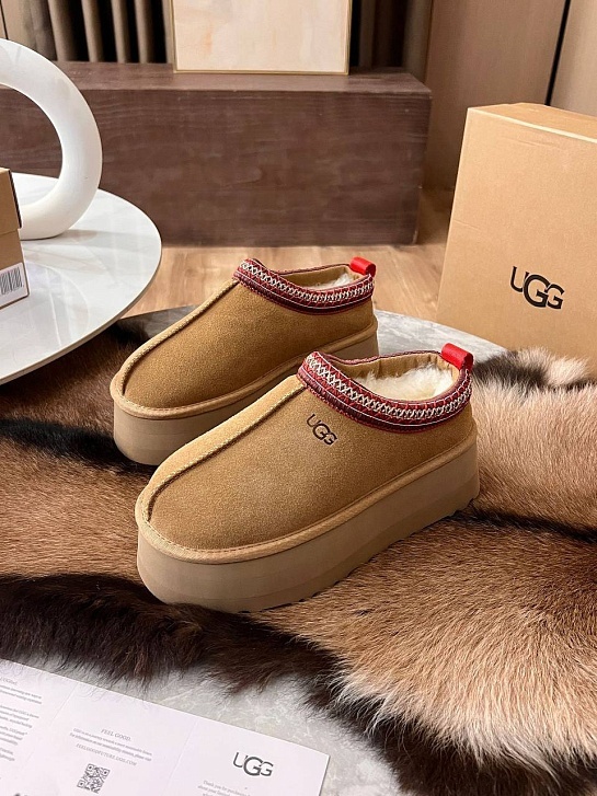 Женские замшевые ботинки UGG Tazz Platform - Chestnut