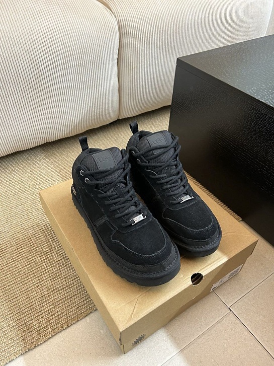 Ботинки с мехом UGG Highland Hi Heritage - Black