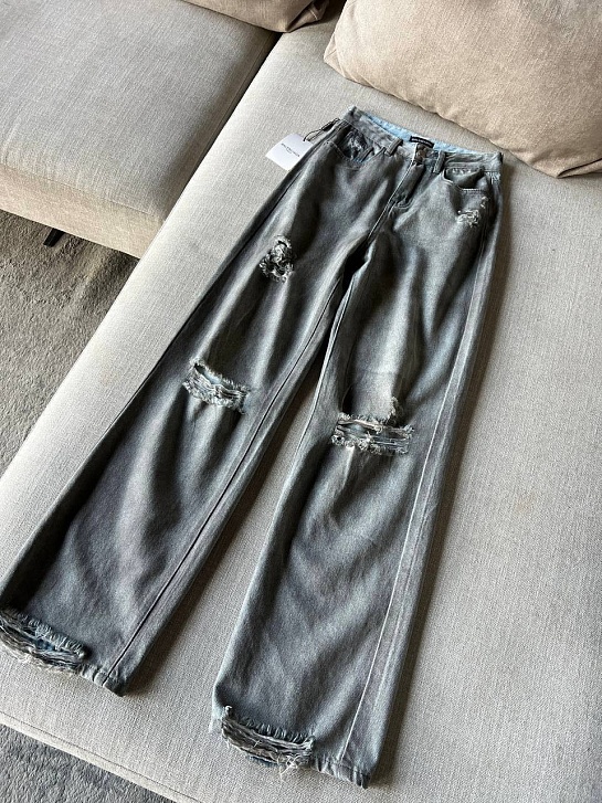 Женские рваные джинсы Balenciaga