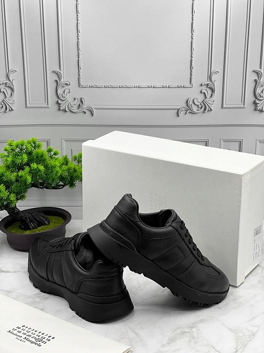 Кожаные кроссовки Maison Margiela Runner Evolution - Black