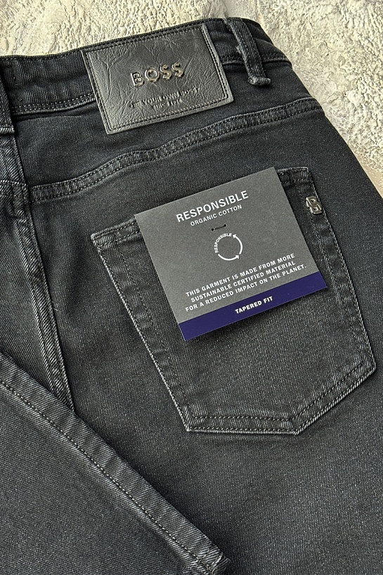Чёрные джинсовые шорты Hugo Boss relaxed fit