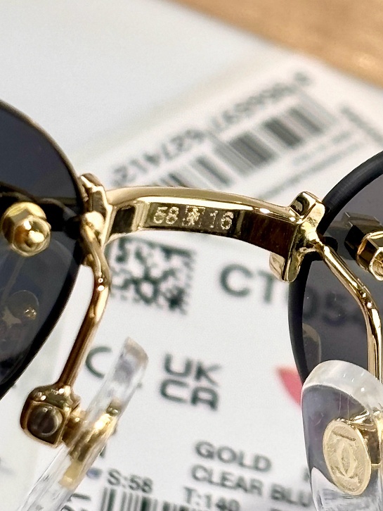 Солнцезащитные очки Cartier