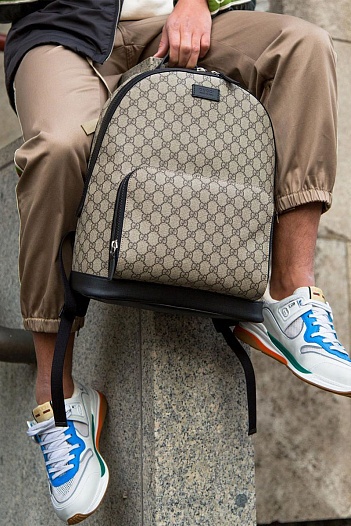 Кожаный рюкзак Gucci GG Supreme 31.5x41x14.5 см   