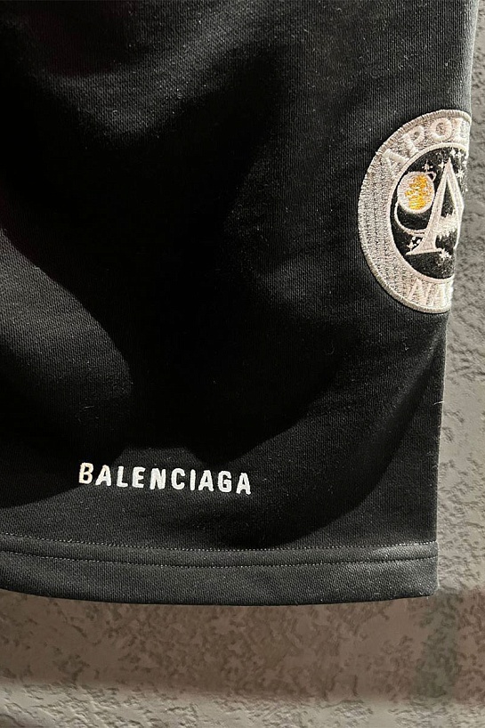 Мужские чёрные шорты Balenciaga x Nasa