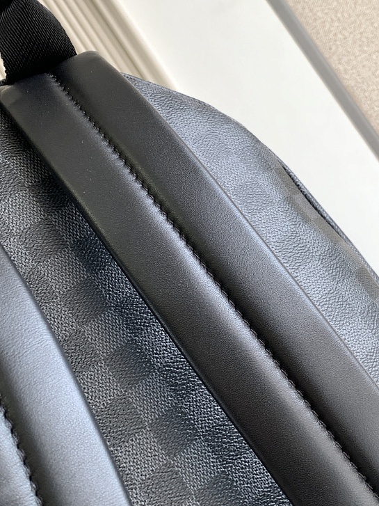 Кожаный рюкзак Louis Vuitton Discovery Premium 38x29x20 см