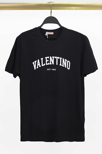 Мужская футболка Valentino чёрного цвета   