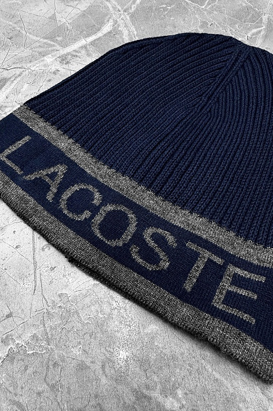Мужская шапка Lacoste синего цвета