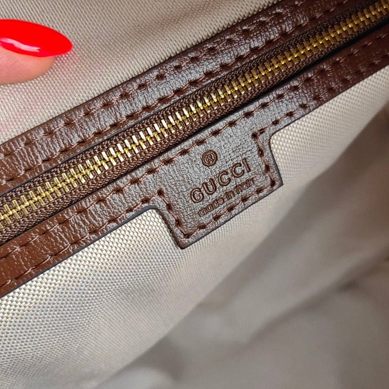 Дорожная сумка Gucci Interlocking G Duffle Bag in Beige 40x25 см