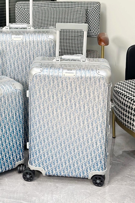 Чемодан Rimowa x Dior Aluminum Gradient M Premium 67x42x27 см