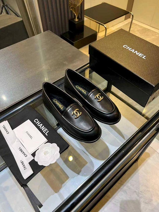 Женские кожаные лоферы Chanel premium
