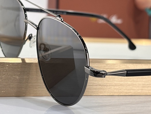 Солнцезащитные очки  Loro Piana   