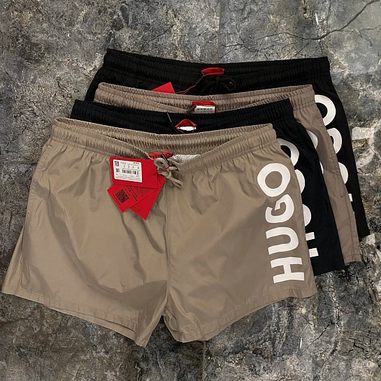 Мужские бежевые шорты Hugo Boss