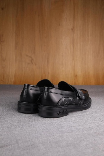 Кожаные лоферы Louis Vuitton Monogram - Black   