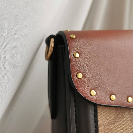 Женская кожаная сумка Coach Georgie 27x15 см