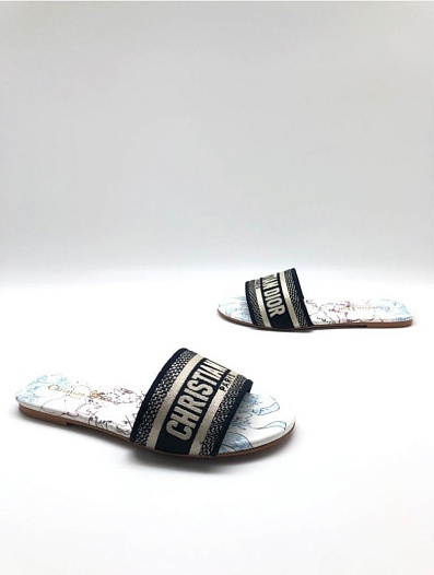 Женские шлепанцы Dior Dway Slide Embroidered Cotton   
