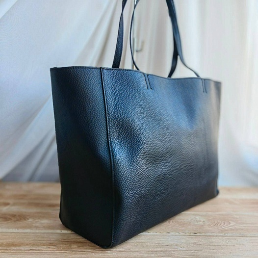 Кожаная сумка Balenciaga 37x30 см   