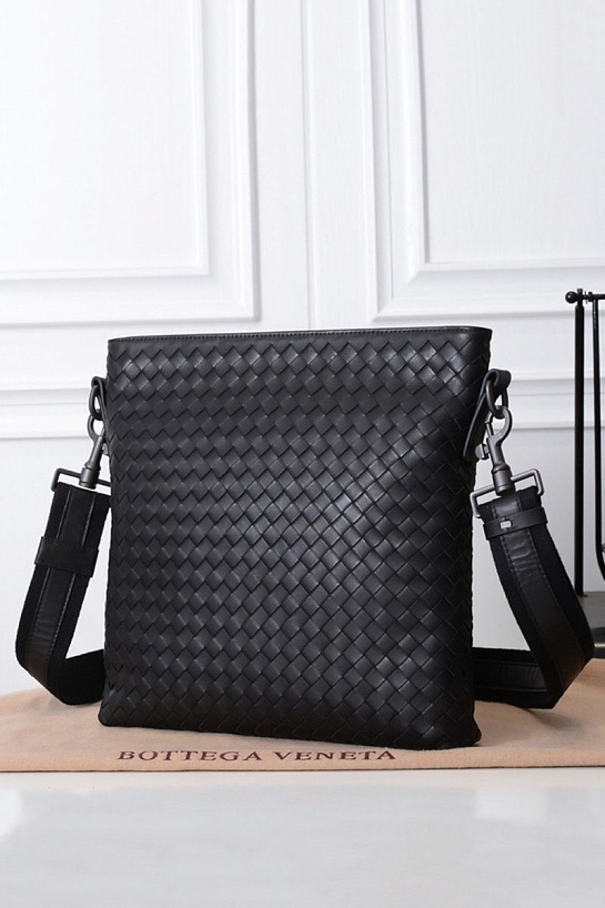 Кожаная сумка Bottega Veneta Premium 30x30x3 см