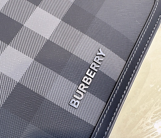 Кожаная сумка Burberry Alfred Premium 25.5x21.5x6.5 см   