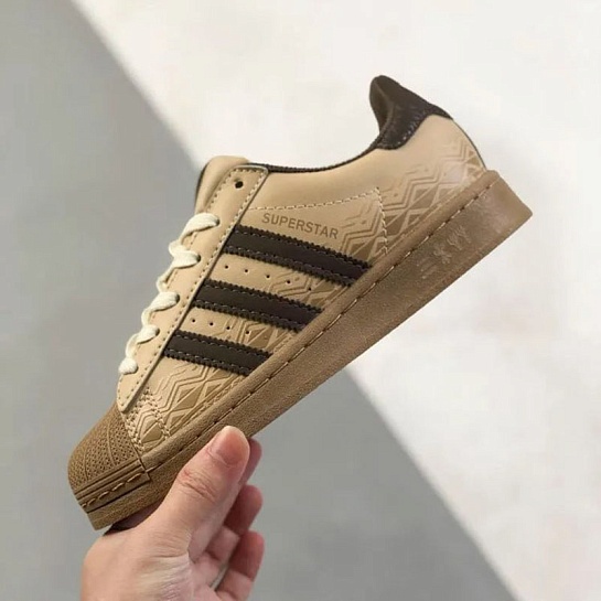 Кроссовки Adidas Superstar "Magic Beige Tribal"
