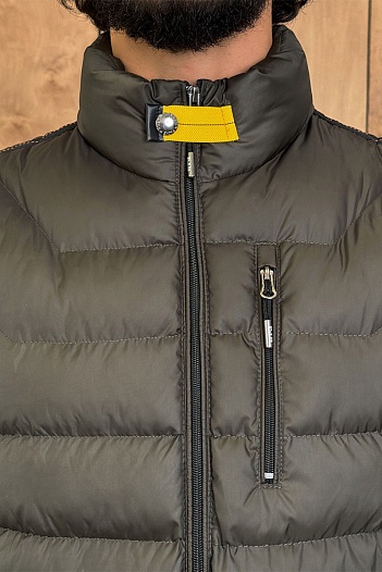 Жилет цвета хаки Parajumpers   