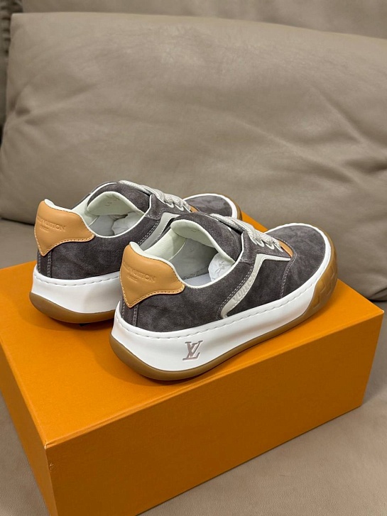 Женские кроссовки Louis Vuitton Tilted premium