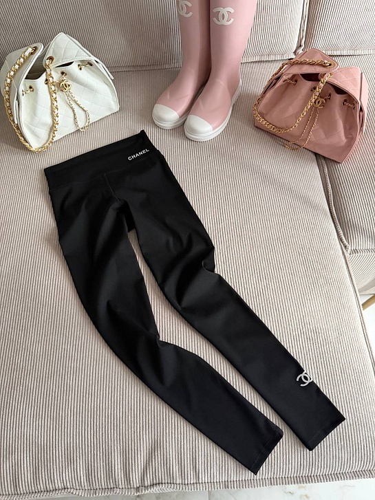 Женские чёрные леггинсы Chanel premium