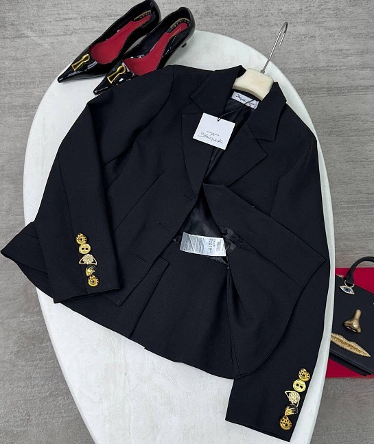 Женский классический пиджак чёрного цвета Schiaparelli premium
