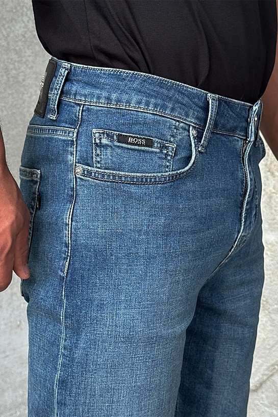 Синие джинсовые шорты Hugo Boss relaxed fit