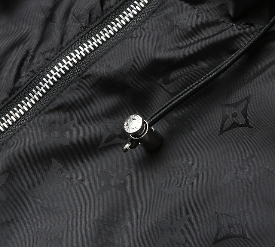 Мужская чёрная ветровка Louis Vuitton Monogram