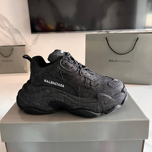Женские кроссовки Balenciaga Triple S Premium - Black   