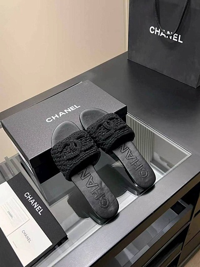 Женские кожаные шлёпанцы Chanel premium   