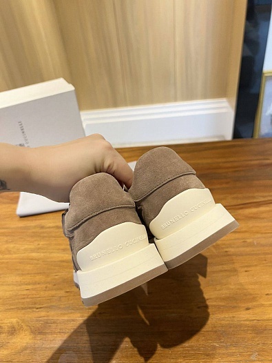 Женские замшевые кроссовки Brunello Cucinelli   