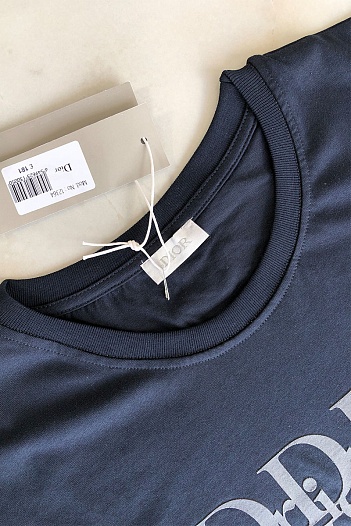 Тёмно-синяя мужская футболка Dior   