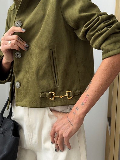 Женская куртка зелёного цвета GG Gucci   