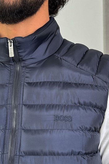 Мужской синий жилет Hugo Boss   