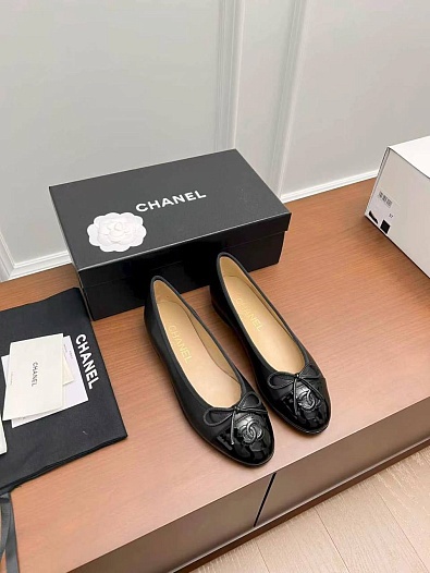 Женские кожаные балетки чёрного цвеета Chanel premium   