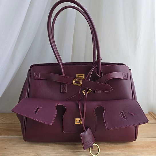 Кожаная сумка Balenciaga Carry All 37x26 см
