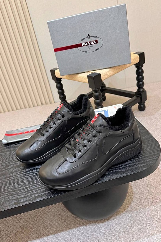 Кожаные кроссовки с мехом Prada America's Cup