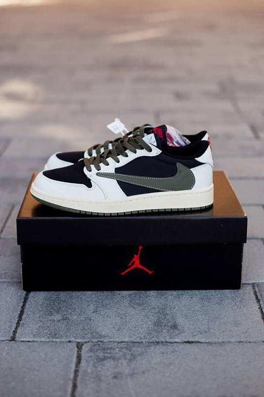 Кроссовки Travis Scott x Nike Air Jordan 1 Low OG "Olive" Premium