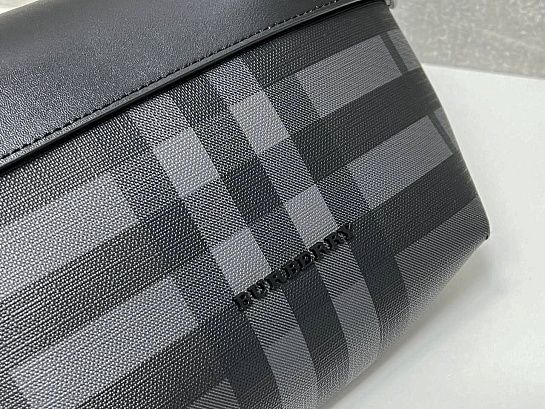 Сумка на пояс Burberry Sonny Check 28x14 см