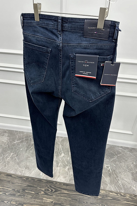 Джинсы тёмно-синего цвета Tommy Hilfiger Regular Fit