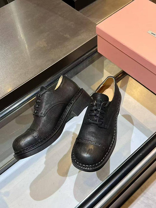 Женские кожаные ботинки дерби MIU MIU