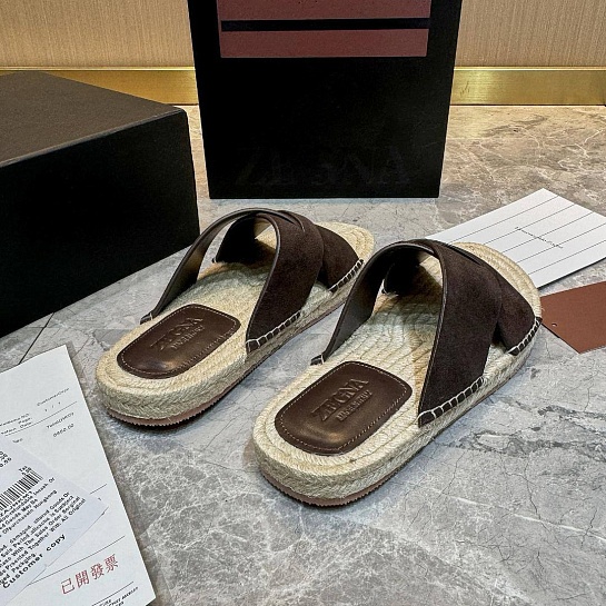 Мужские шлёпанцы Ermenegildo Zegna suede - Brown