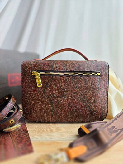 Кожаная сумка Etro с узором пейсли 24x17 см   