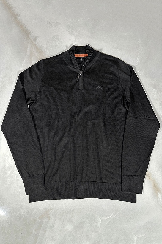 Чёрный джемпер Hugo Boss Zip Neck logo-embroidered