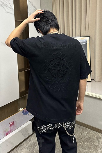 Чёрная оверсайз футболка Gothic logo   